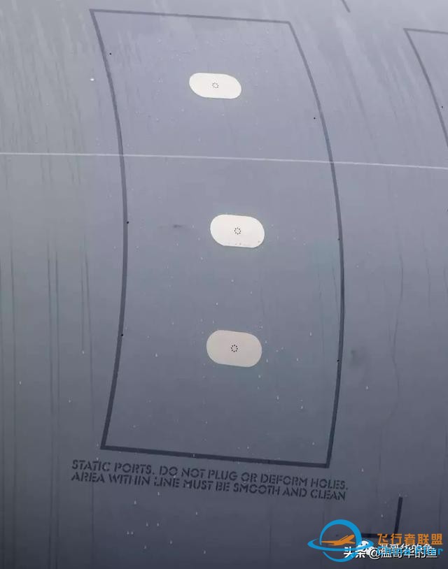 與空中加油飛機A400M近距離接觸-7986
